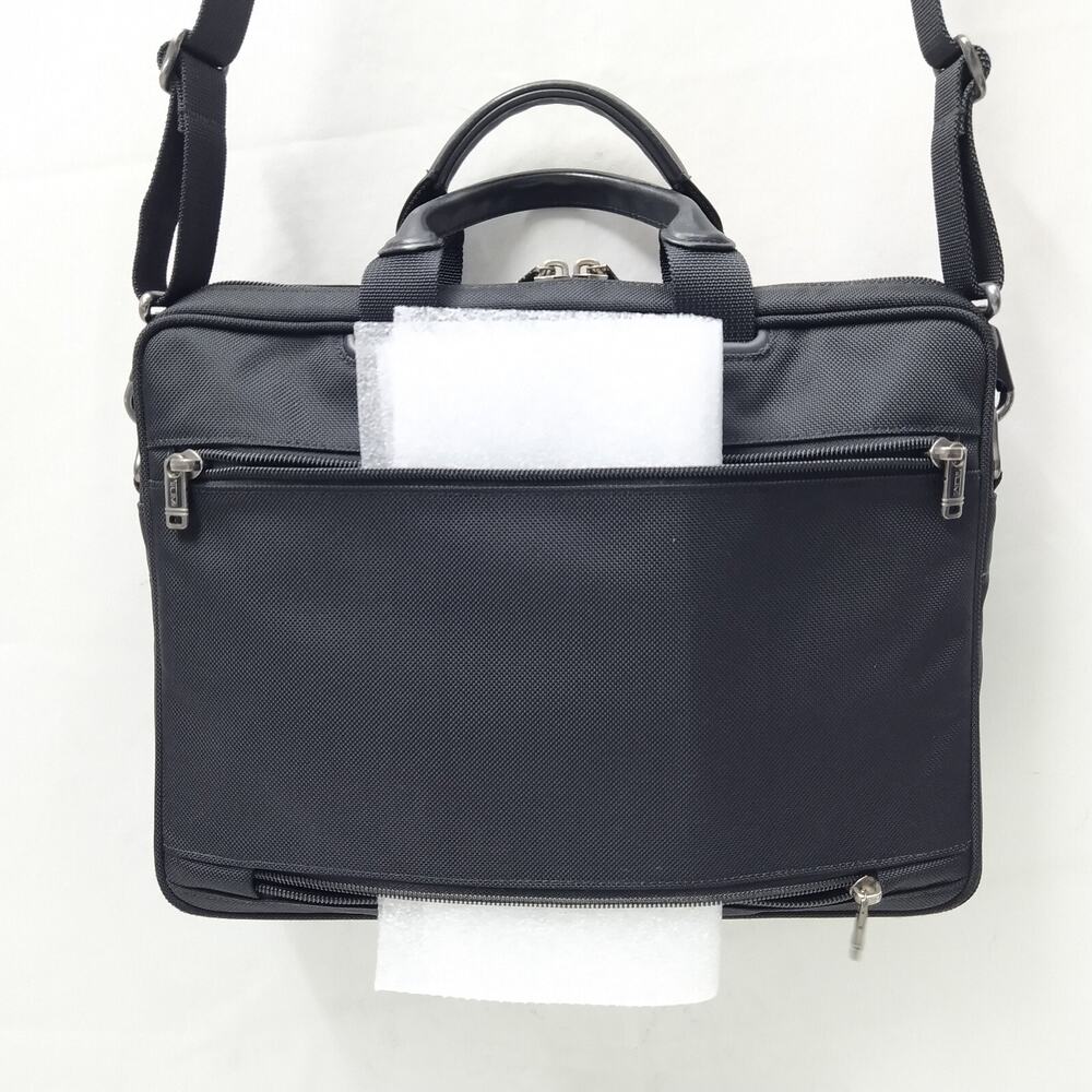 Tumi 2 Way Black Nylon Zipper Around Laptop Briefcase Messenger Bag - Picture 14 of 16